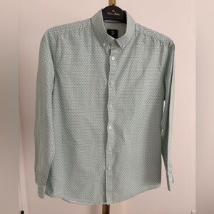 Elegant Mint Green Button-Down Shirt